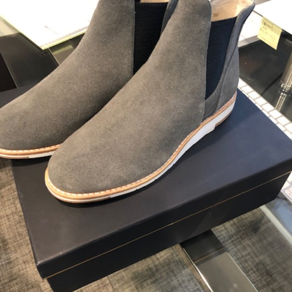 Infinity Slate Suede Boot - Picture 5 of 5